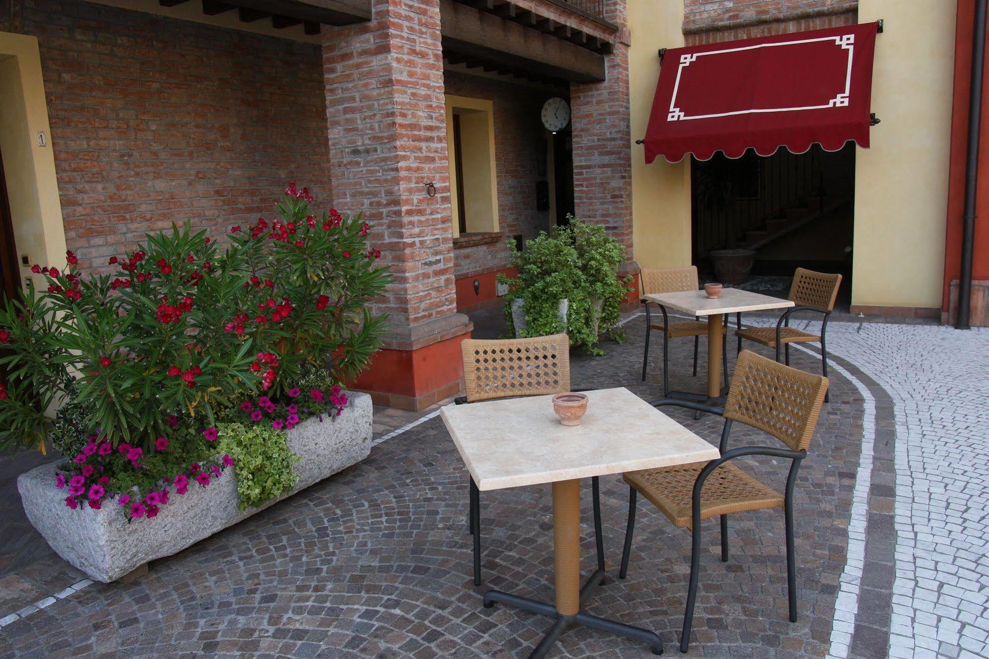 Aparthotel Luna 3*