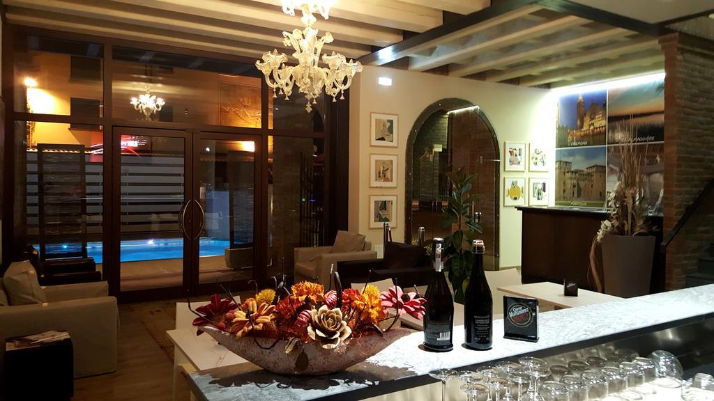 Aparthotel Luna 3*